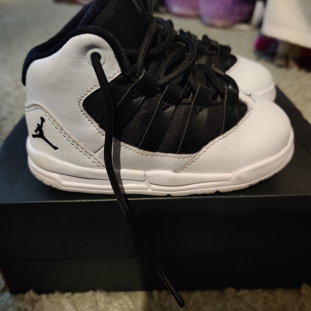 JORDAN MAX AURA